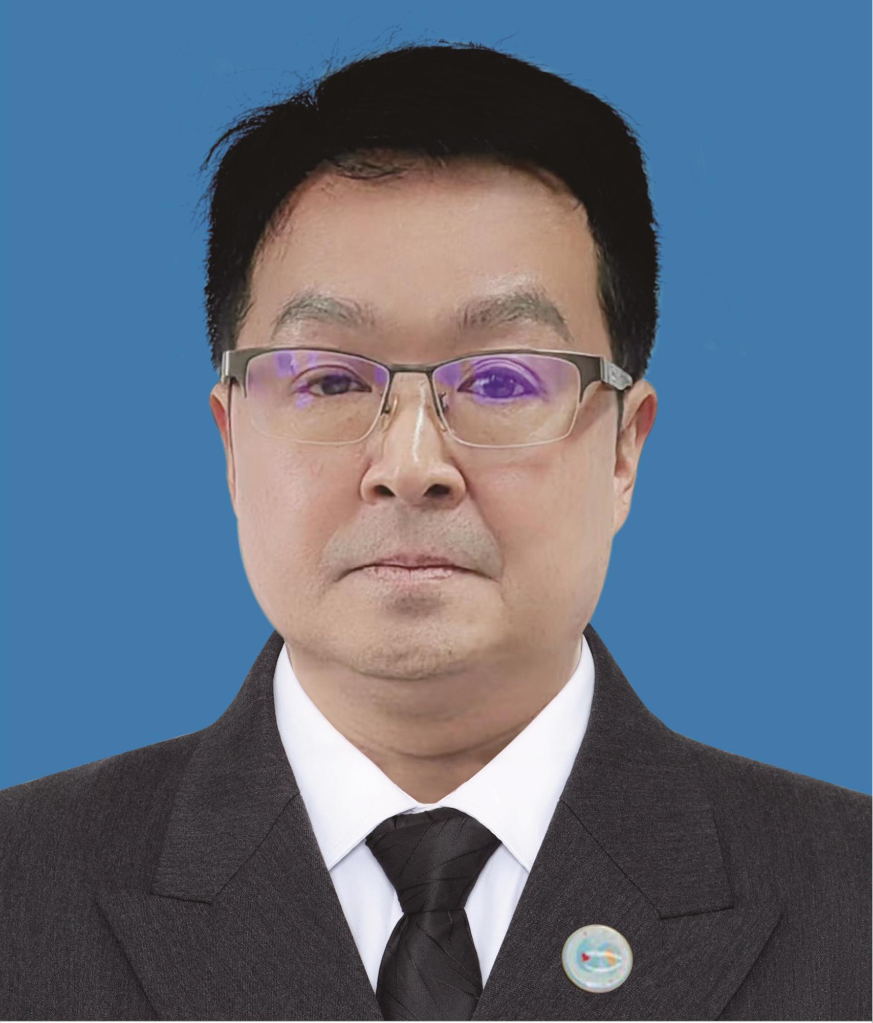 张伟