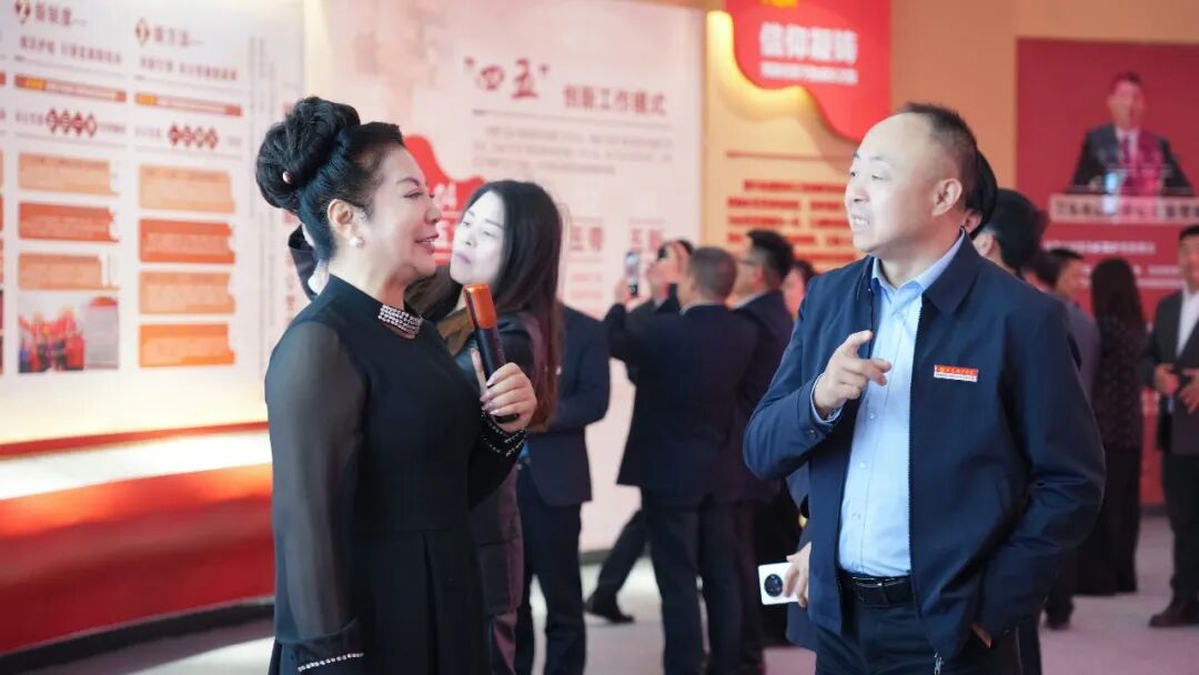 商会头条 | 重庆市大渡口区工商联莅临我商会会长企业圆方集团调研交流